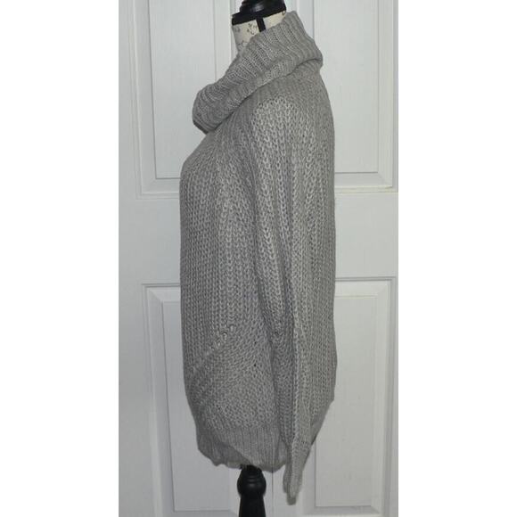 Cloth by Design Women's Long Sleeve Pointelle Turtle Neck Sweater Grey Small - Picture 4 of 6